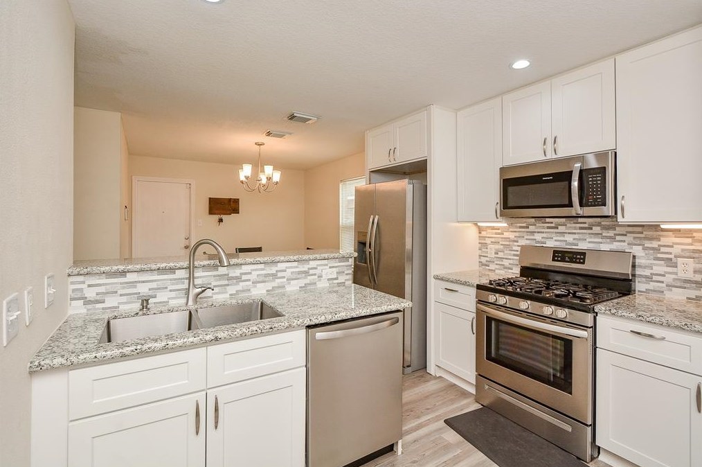 20055 Silver Rock Dr, Katy, TX 77449-7632