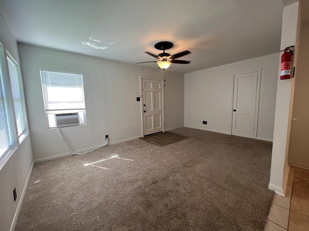 1242 San Felipe St, Angleton, TX 77515