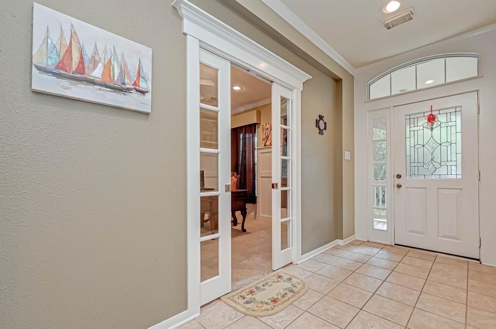 10 Altwood Cir, Spring TX  77382-2604 exterior