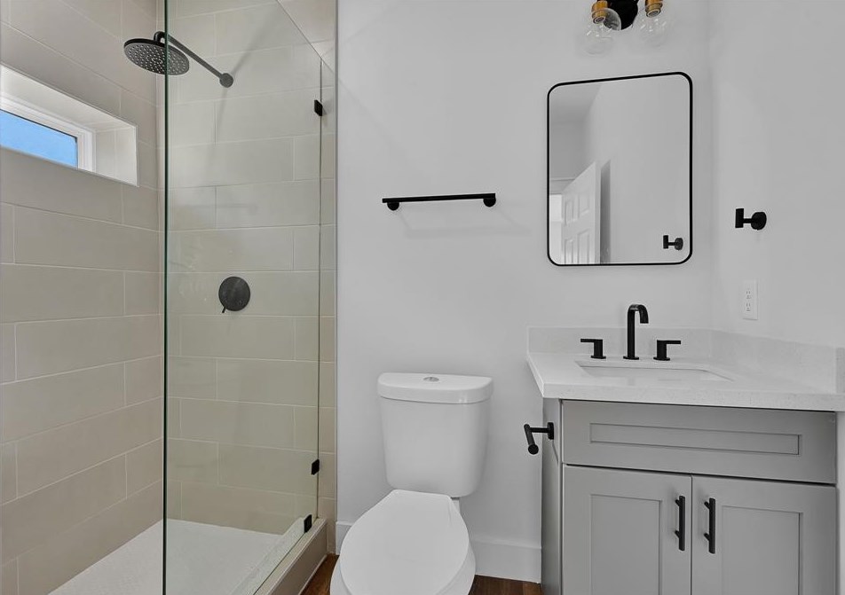 224 Everton St, Houston TX  77003-2504 exterior