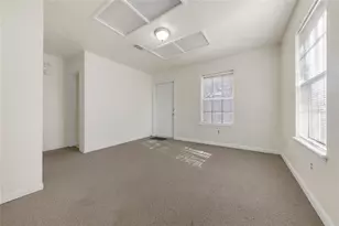 1805 Briar Oaks Dr, Bryan, TX 77802 - Photo 10
