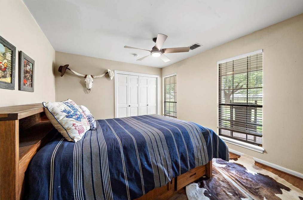 6610 Country Ln, Richmond TX 77406-7734 exterior