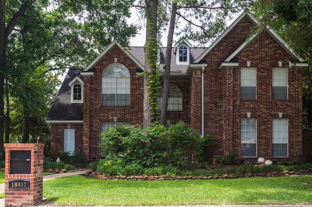 18407 Forest Elms Dr, Spring, TX 77388-5129