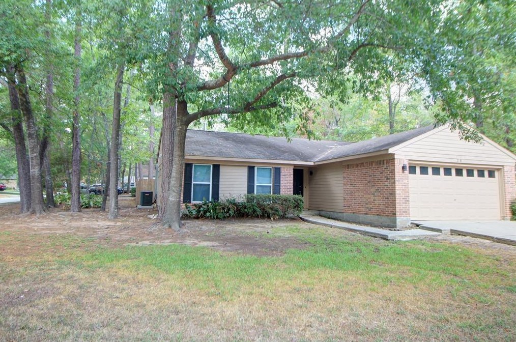 28 Brookberry Ct, Spring TX  77381-3576 exterior