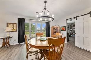 1906 12th St, Hempstead, TX 77445 - Photo 6