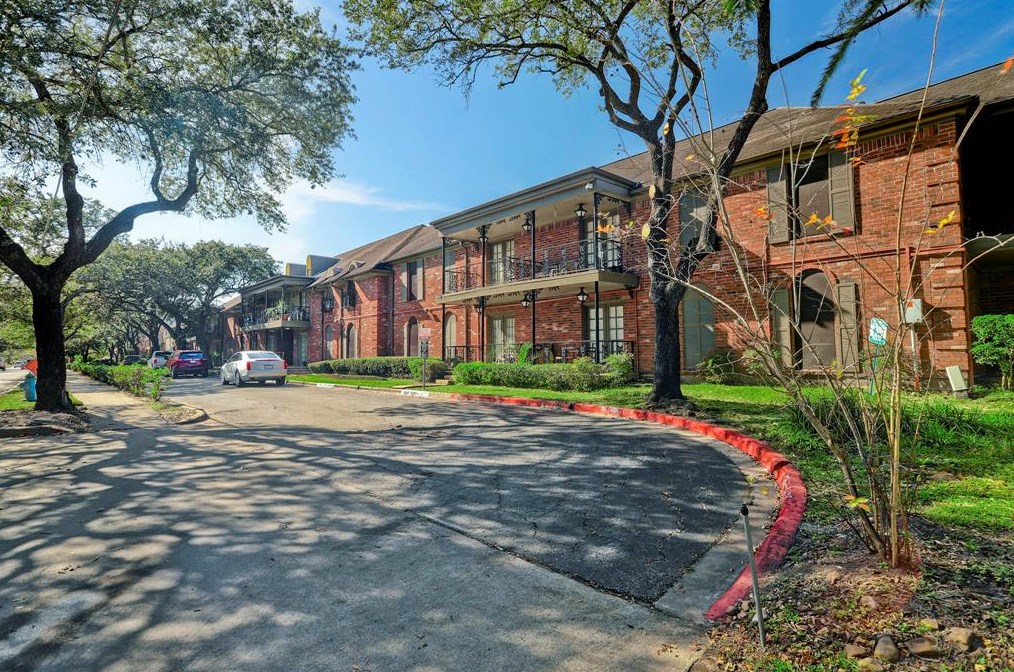 11540 Chimney Rock Rd Apt 122, Houston, TX 77035