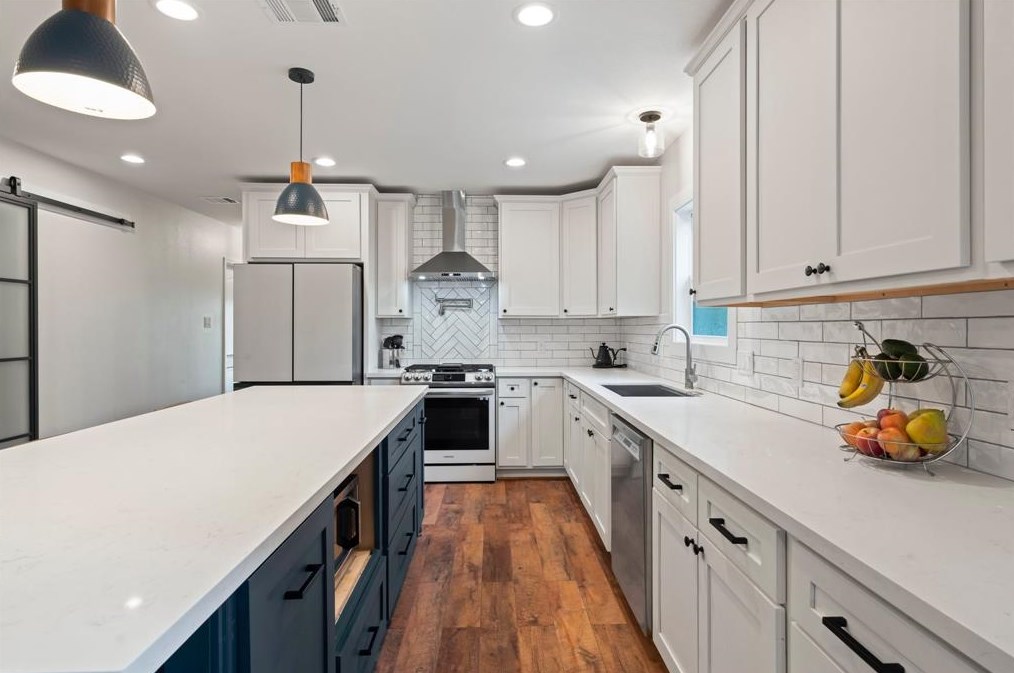 1553 Elliott St, Houston TX  77023-3673 exterior