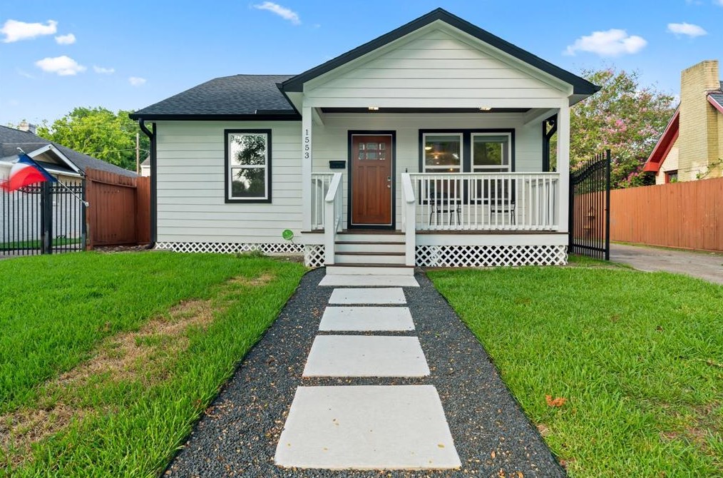 1553 Elliott St, Houston, TX 77023-3605