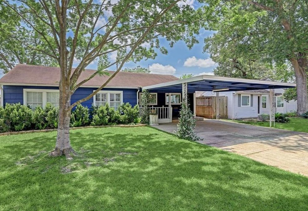 1803 Du Barry Ln, Houston, TX 77018