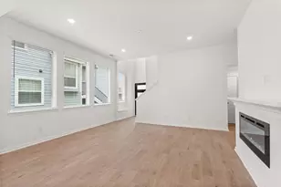 21226 Black Gap Wildlife Dr, Cypress, TX 77433 - Photo 2