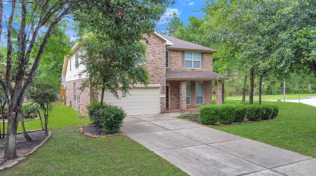 2 Caelin Ct, Spring, TX 77382-4902