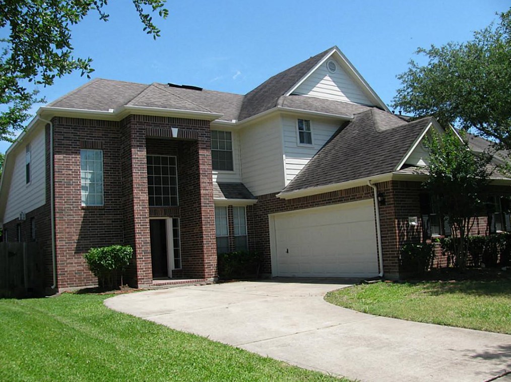 5426 Santa Chase Ln, Sugar Land, TX 77479