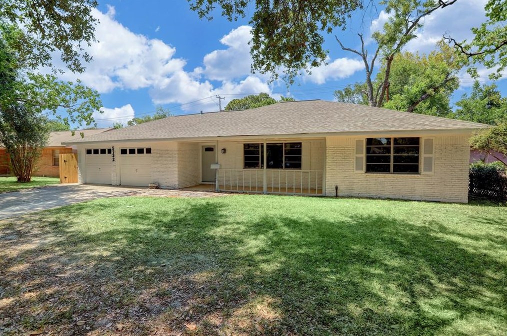 5722 W 43rd St, Houston, TX 77092