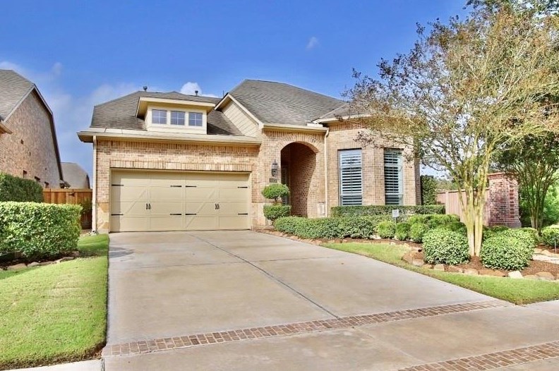 6523 Monrovia Ln, Sugar Land, TX 77479-3183