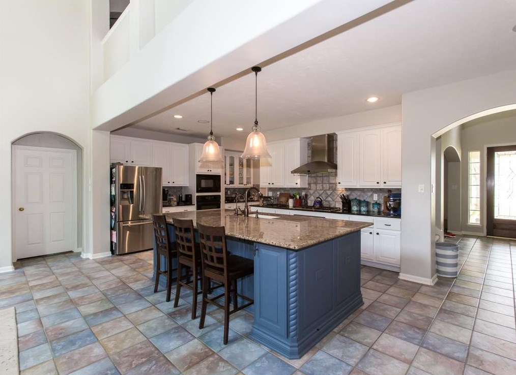 26111 Cloverland Park Ln, Cypress TX  77433-1359 exterior