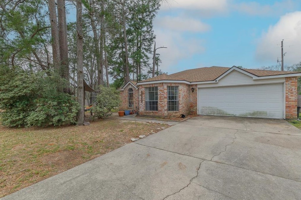 22703 Bridgewater Dr, Spring, TX 77373