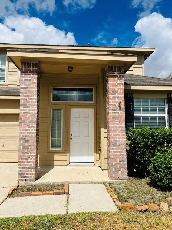 21143 Wortham Oaks Dr, Humble, TX 77338