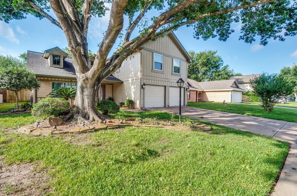 10419 Sand Pass Ln, Houston, TX 77064-5323