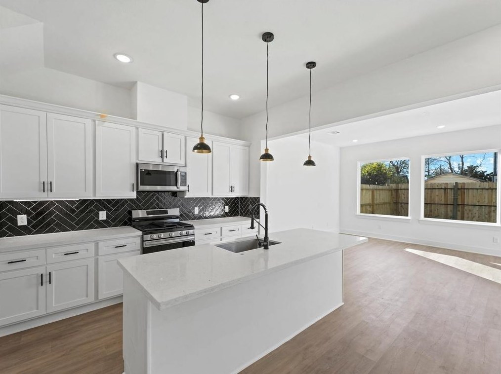 4609 Terry St, Houston TX  77009-3447 exterior
