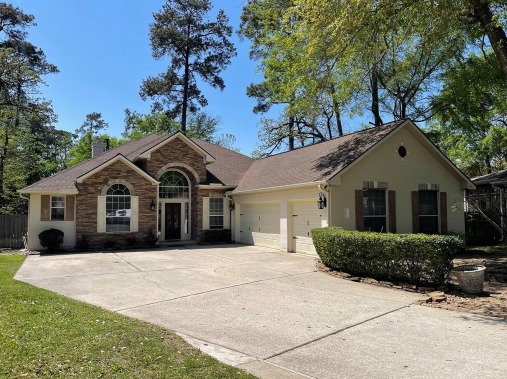 14 Cairn Oaks Pl, Spring, TX 77381-4285
