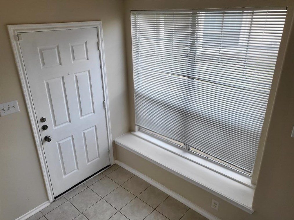 14322 Mooreview Ln, Houston, TX 77014-1481