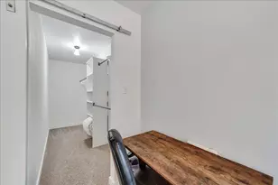 8001 Briarwood Ln, Austin, TX 78757 - Photo 16