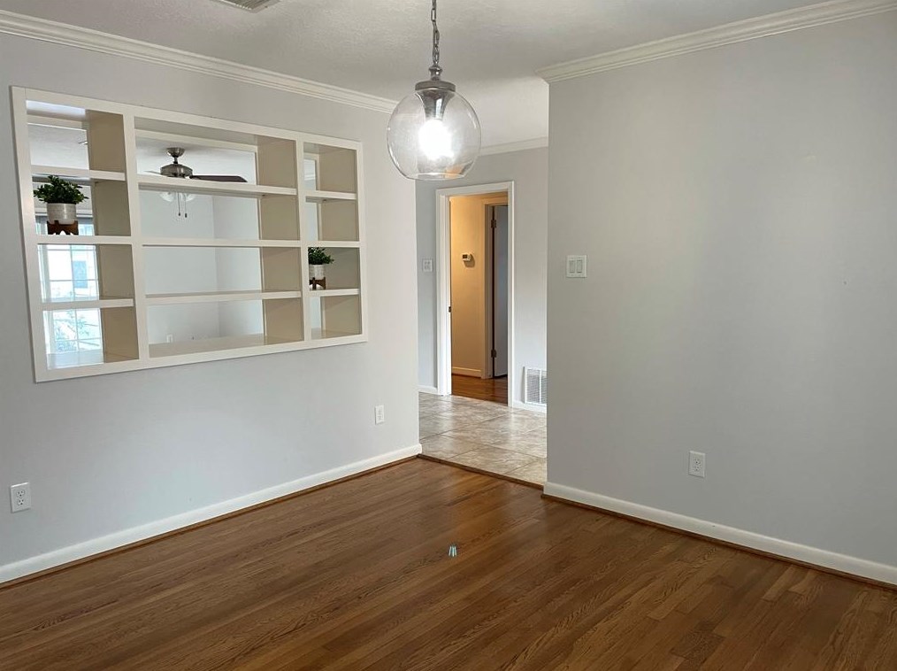 8627 Mcavoy Dr, Houston TX  77074-7307 exterior