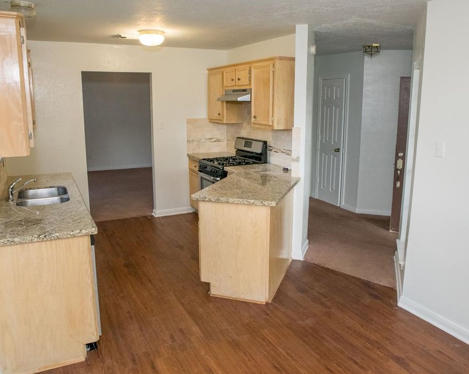 15922 Hiram Clarke Rd, Houston, TX 77053-4706