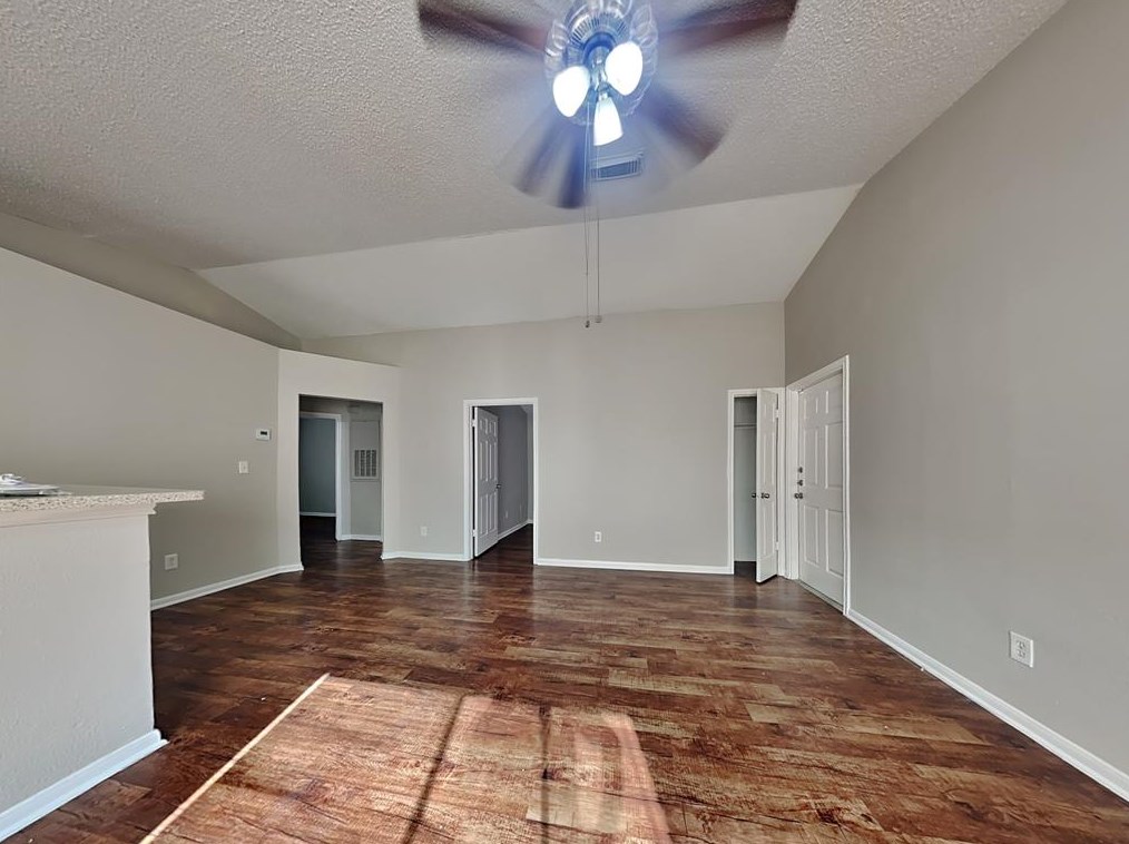 3130 Boynton Dr, Houston, TX 77045