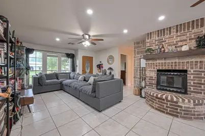 1207 Westgate Drive, Wharton, TX 77488 - Photo 10