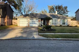 4014 N Windrift Dr, Houston, TX 77066 - Photo 1