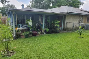 4014 N Windrift Dr, Houston, TX 77066 - Photo 18