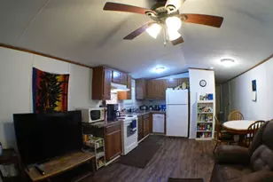 1615 E Wallisville Rd, Highlands, TX 77562 - Photo 24