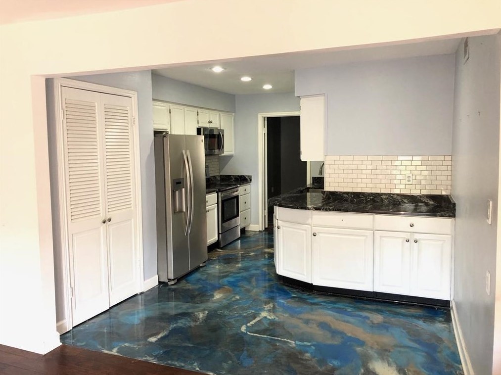 8464 Ariel St, Houston TX  77074-2805 exterior