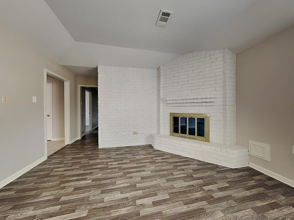 16007 Brookford Dr, Houston, TX 77059