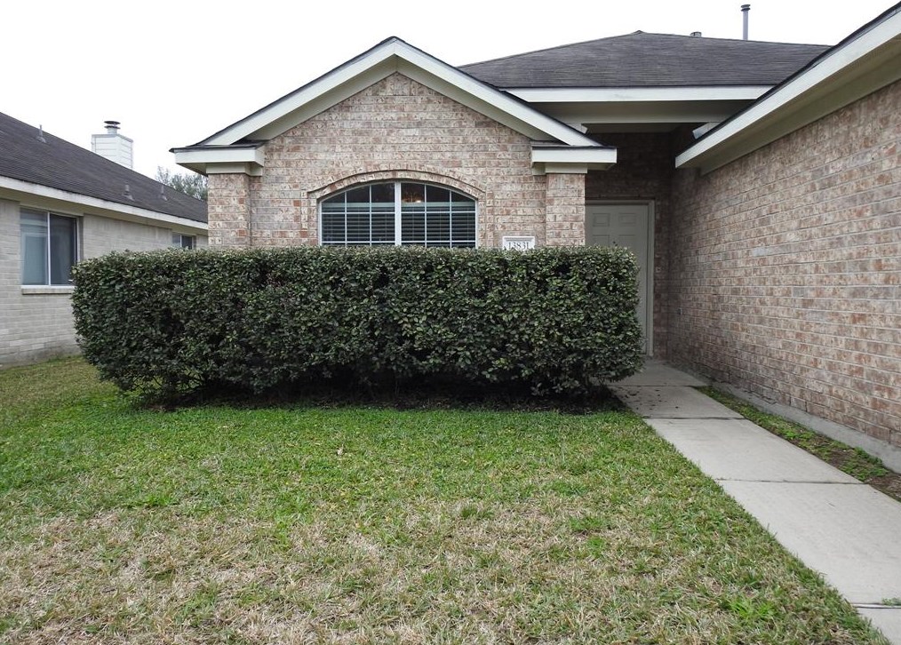 13831 Hillingdale Ln, Houston, TX 77070-3755