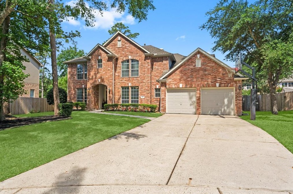 11 Barlow Ct, Spring, TX 77382-1424
