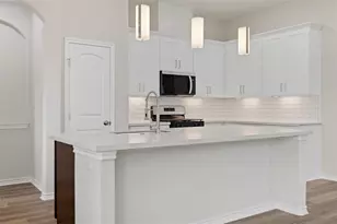 1005 Bonham St, Columbus, TX 78934 - Photo 6