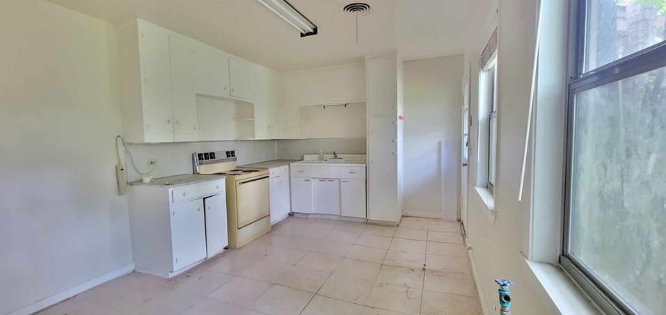 3204 Avenue K, Bay City TX  77414-7302 exterior