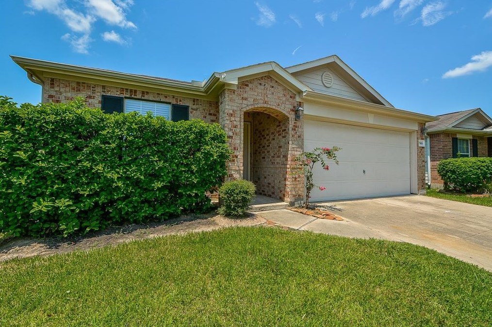 7935 Buffalo View Ln, Cypress TX  77433-2542 exterior