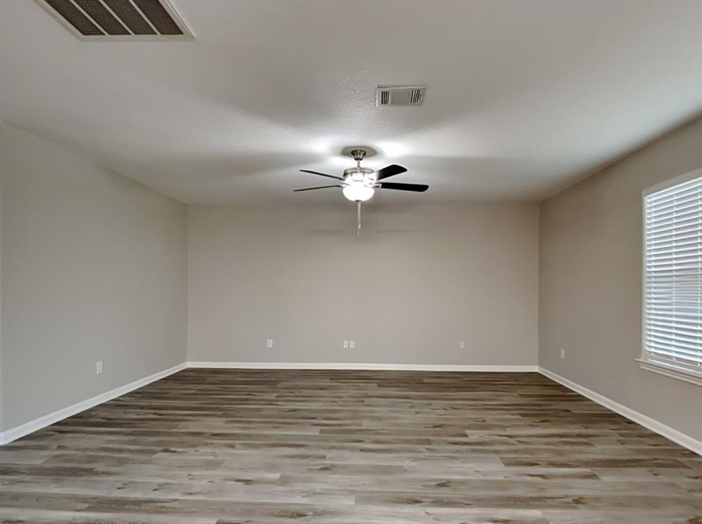 1115 Desert Springs Ln, Richmond, TX 77471