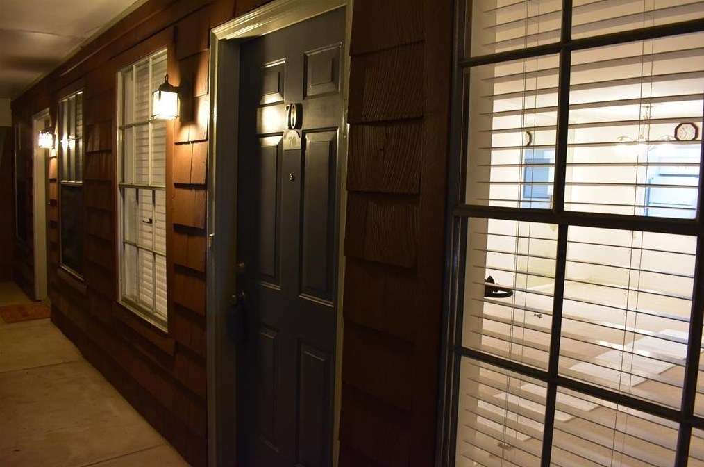 9017 Gaylord Dr Apt 70, Houston, TX 77024