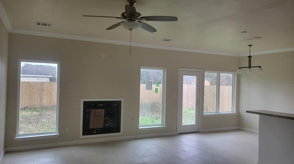 5218 Kingsbury, Houston TX  77021-3401 exterior