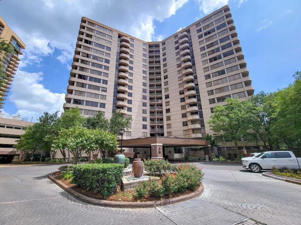 3525 Sage Rd #309, Houston, TX 77056