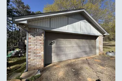 447 Plum Creek Road, Longview, TX 75605 - Photo 2