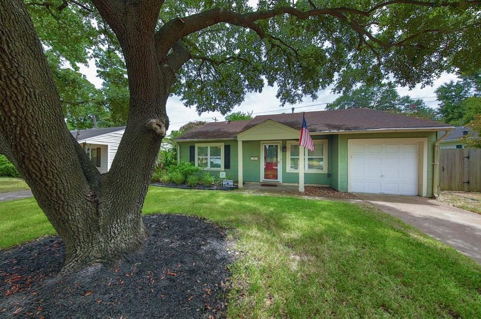 1529 Lamonte Ln, Houston, TX 77018