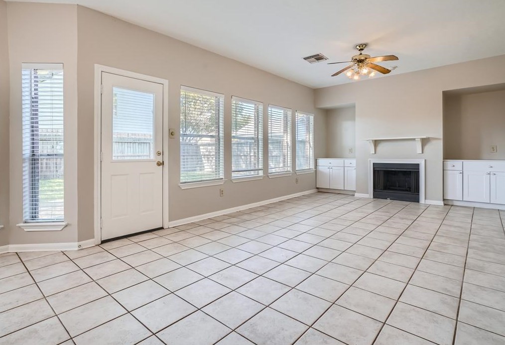 5911 Klamath Falls Ct, Houston, TX 77041