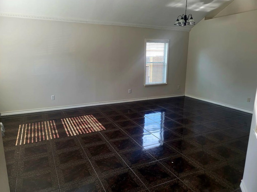 715 Hillock Bluff Cir, Houston, TX 77073