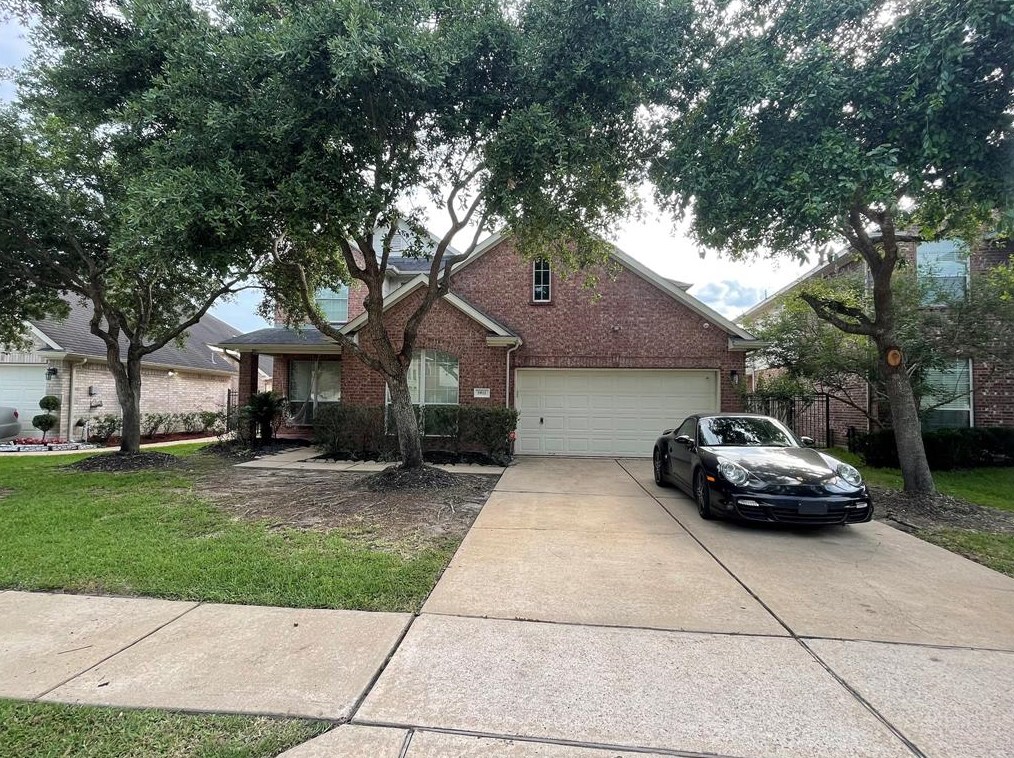 3911 Golden Shores Dr, Missouri City, TX 77459