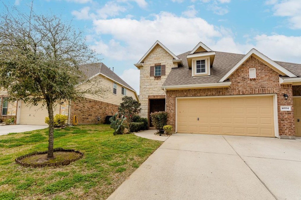16534 River Wood Ct, Crosby, TX 77532-7772